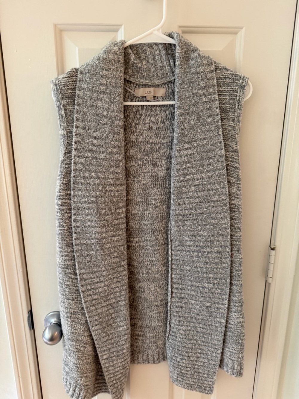 LOFT Gray Open-Front Sleeveless Knit Vest Cardigan